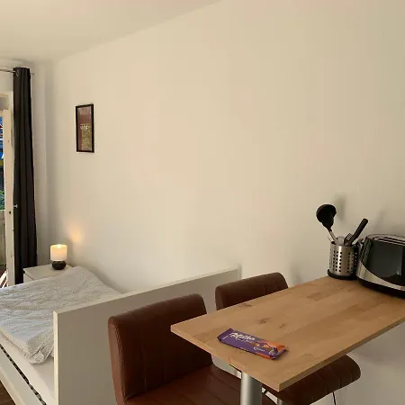 Work & Im Herzen Von Mit Tv Und Wlan Целле